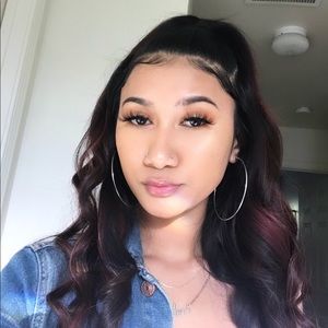 Meet your Posher, Emylie-angel